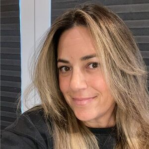 Meet your Posher, Caroline